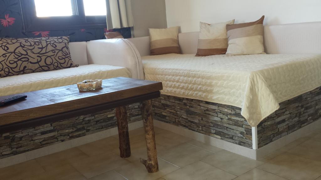Takis Hotel Apartments Jaliszósz Szoba fotó