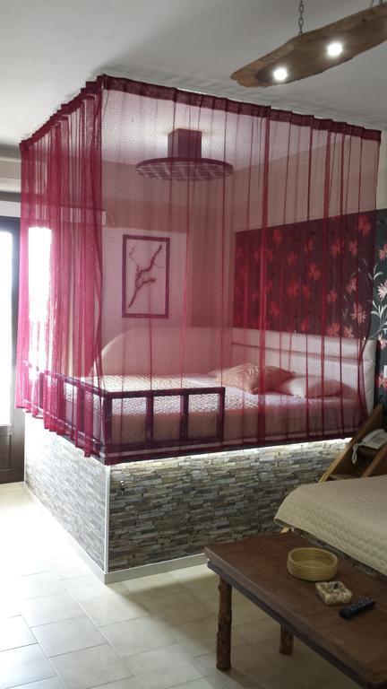 Takis Hotel Apartments Jaliszósz Kültér fotó