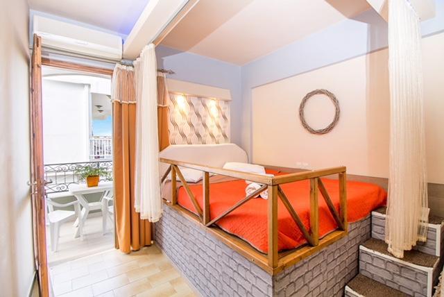 Takis Hotel Apartments Jaliszósz Kültér fotó