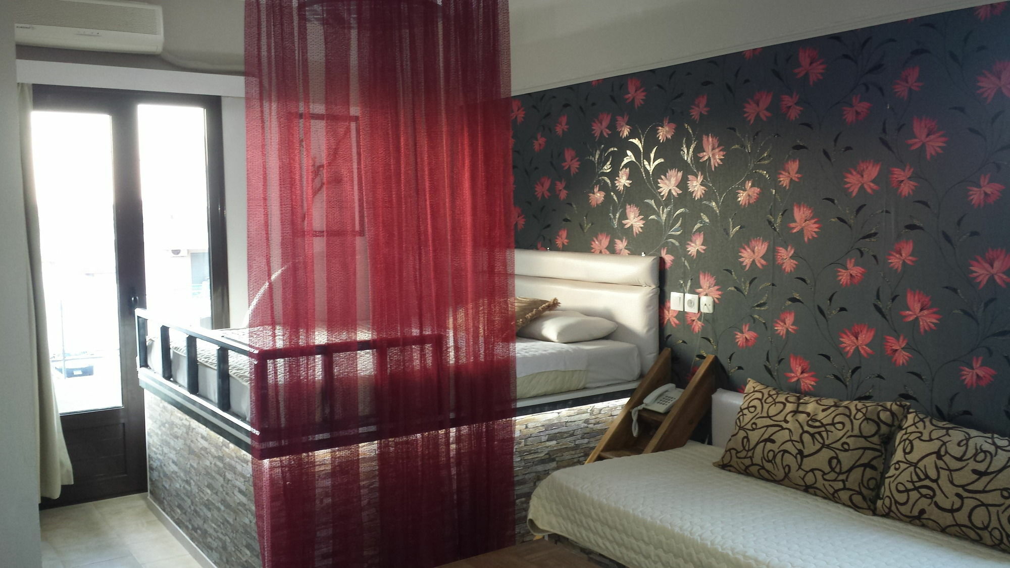 Takis Hotel Apartments Jaliszósz Kültér fotó
